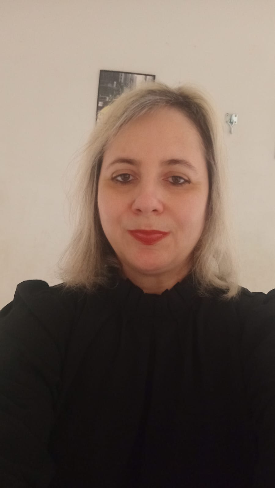 Renata Favoni Biudes