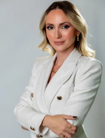 Amanda Medeiros Kravchychyn